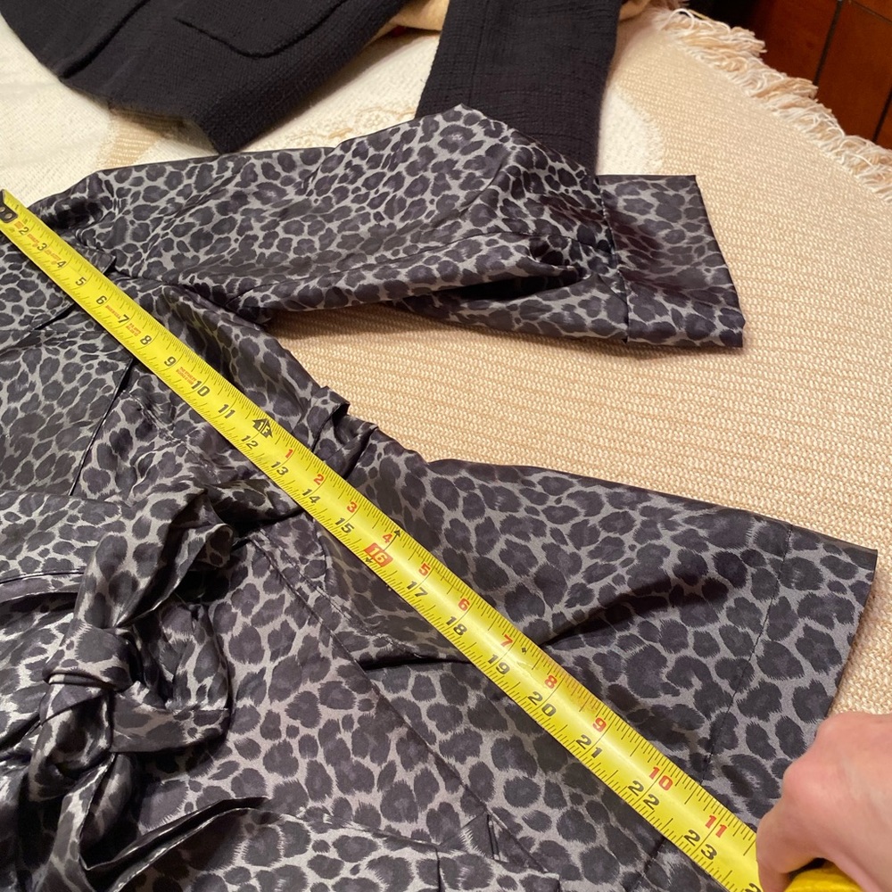 Alex Marie Dressy Grey Wrap Blouse! - Picture 5 of 5